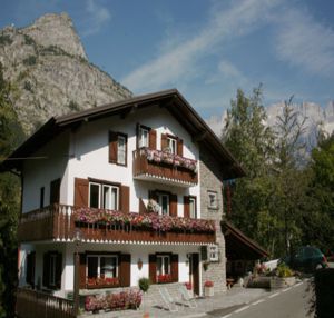 Petit Meuble Hotel Courmayeur Esterno foto